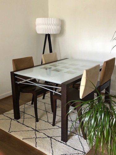 Table chaises salle a - et,