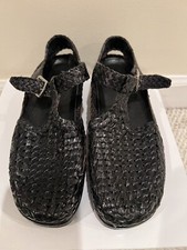 Pons  Quintana Woven Mary Jane’s Size 35 EU/5 US Woven Black Leather.