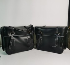 paire de sacoche noire, année