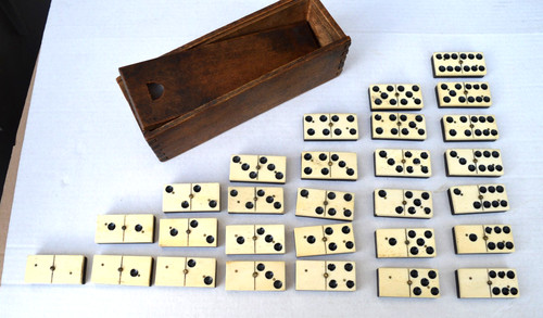 Jeu dominos ancien - jeu,