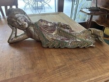 Statue De Bouddha couché