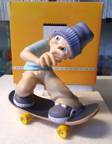 Démons merveilles statuette - &,