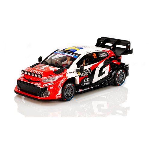 Avant slot toyota yaris - slot,