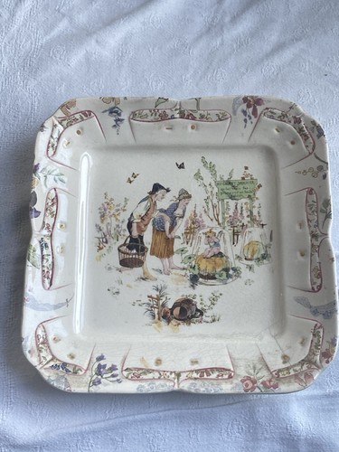Belle assiette carrée - assiette,