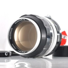 Objectif Nikon NIKKOR-P Auto