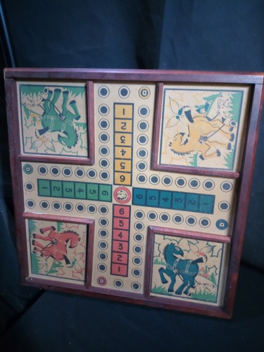 Ancien plateau jeu - de,