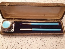 Ravissant Petit Encrier ,porte