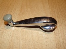 Manivelle Peugeot 403