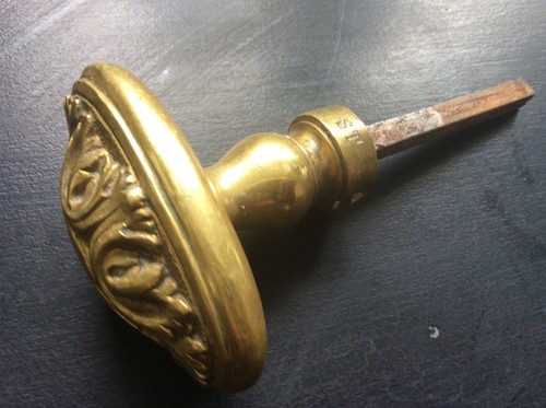 Poignée bronze ancienne olive - ancienne,