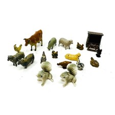 17 Pcs Britains Animal Theme Home Decorative Figurine Set, Made in England
