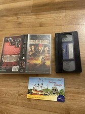 K7 VHS Disney en très bon état : Pirates des Caraibes Malédiction du Black Pearl