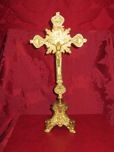 Croix autel dorée parfait - croix,