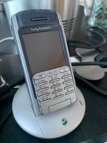 Téléphone gsm sony ericsson - téléphone,