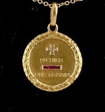 MÉDAILLE D’AMOUR AUGIS OR 18K