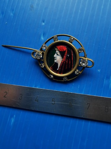 Ancienne broche émaillée