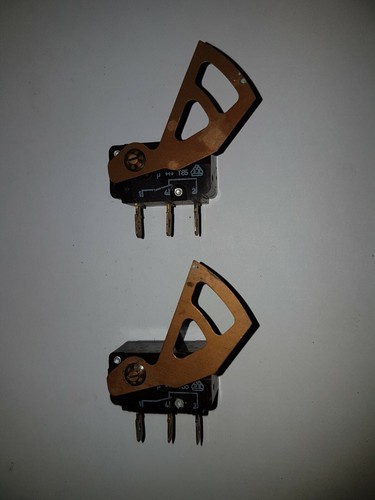 Air hockey lot contacts - lot, de