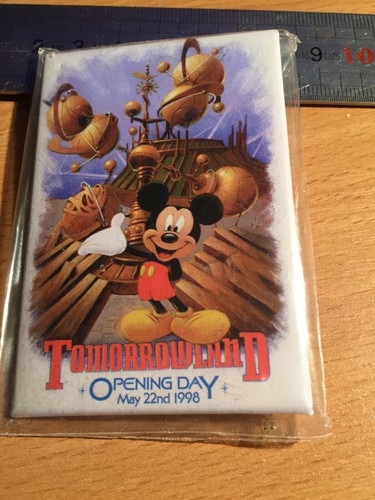 Badge disneyland opening - badge,