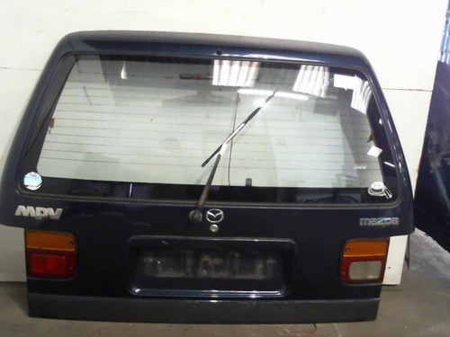 Malle hayon arriere mazda mpv - arriere,