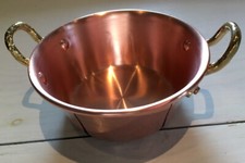 Bassine à confiture jouet