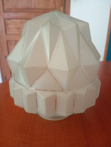 Globe art deco skyscraper - globe,
