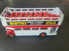 London bus Corgi blanc