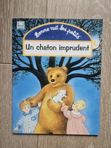 Chaton imprudent bonne - un,