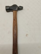 outils anciens marteau de