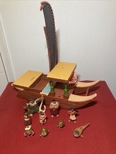 9 FIGURINES PVC PLASTIQUE