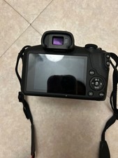 Canon EOS R100 + RF-S 18-45mm