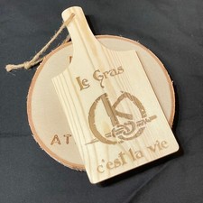 Planche à découper en bois