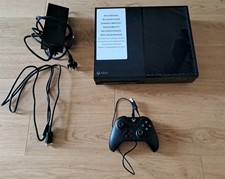 Console Xbox One Model 1540 500 Gigas Avec Câbles et Manette 