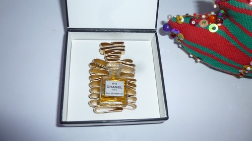 Joli rare collector ruban or - &,