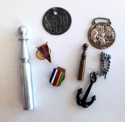 Lot petits objets - de,