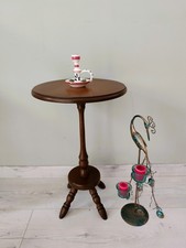 Petit guéridon ancien en bois