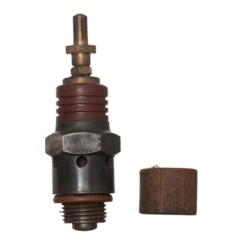 Ancienne bougie allumage - ancienne, d'allumage