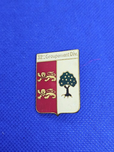 Insigne militaire 32e - militaire,