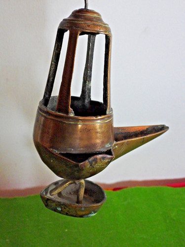 Ancienne lampe huile - , à