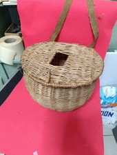 ANCIEN PANIER DE PÊCHE EN