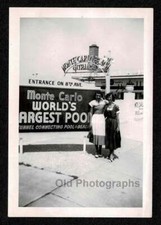 MONTE CARLO BEACH WORLD'S LARGEST POOL SIGN WOMEN OLD/VINTAGE PHOTO- C848