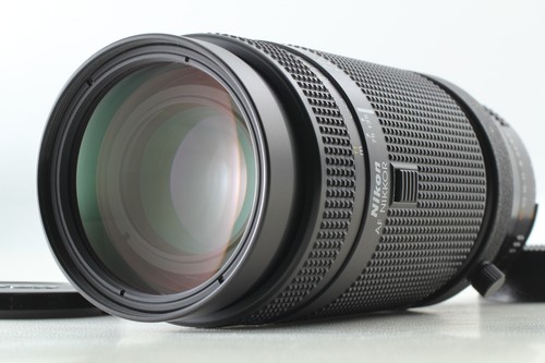 Objectif zoom téléobjectif