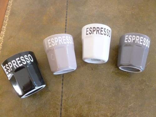 Quatres tasses espresso maison - quatres,