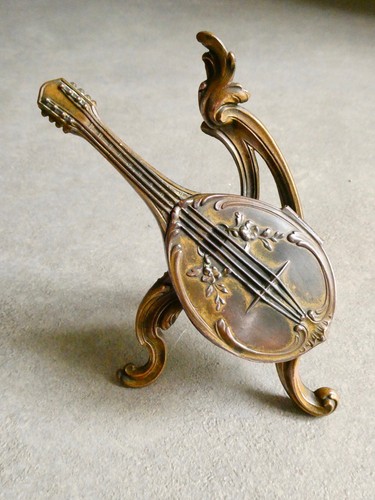 Coffret bijoux mandoline - À,