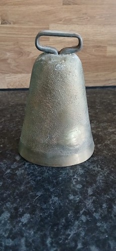 Ancienne cloche vache - ancienne,
