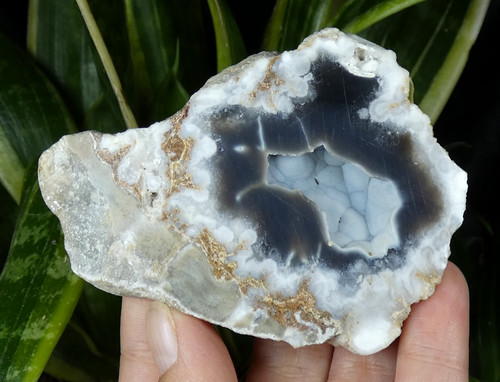 Géode calcédoine bleue - calcédoine,