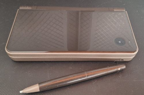 Nintendo dsi - nintendo,