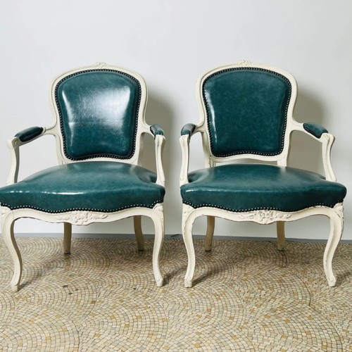 Fauteuil style louis - xv, en