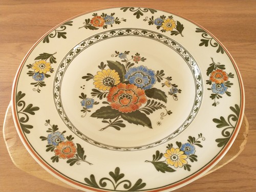Joli légumier plat creux - légumier,