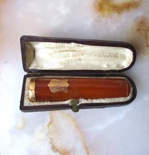 Ancien beau fume cigarette en