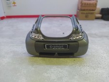 1/18 Face arrière grise