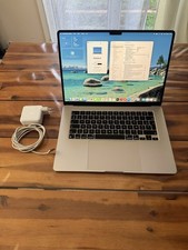 MacBook Air 15’’ M3 / 16Go